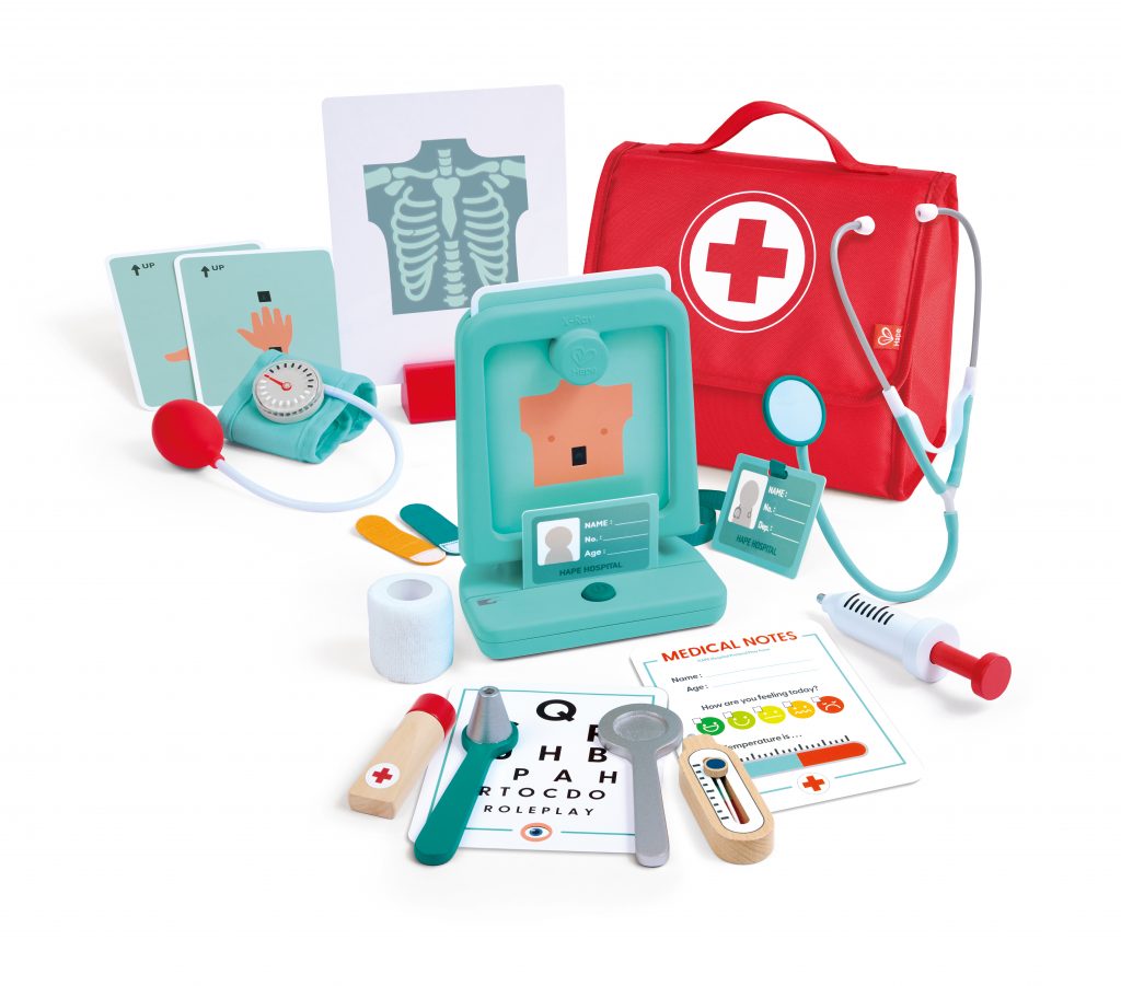 Juego Médico del Pequeño Doctor | Hape | 3 años