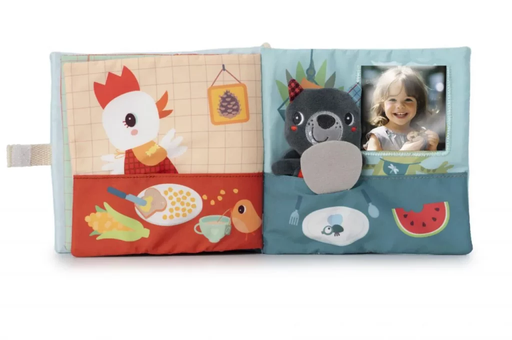 Libro de tela lavable que acompaña rutinas de comida diaria.